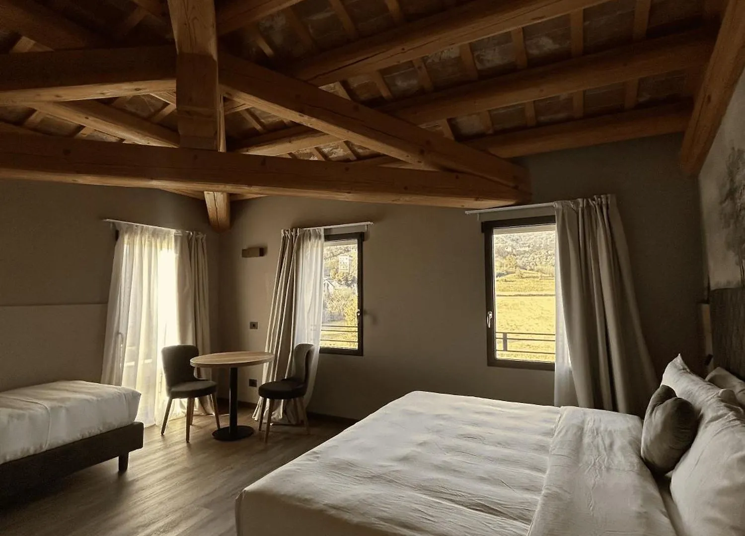 Ida Boutique Hotel أسولو