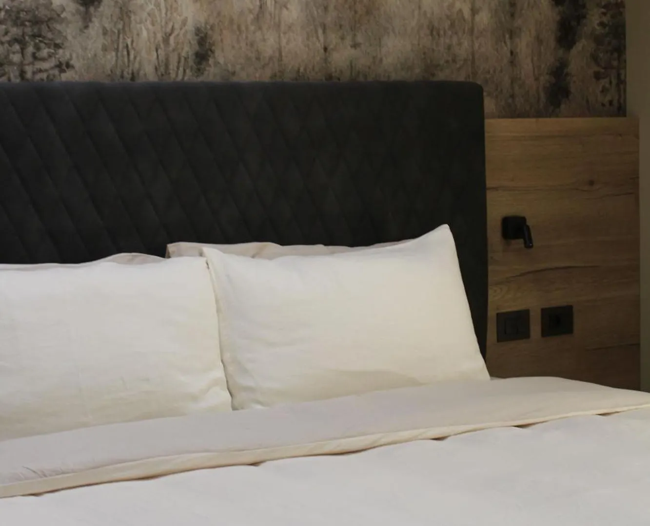 Ida Boutique Hotel أسولو