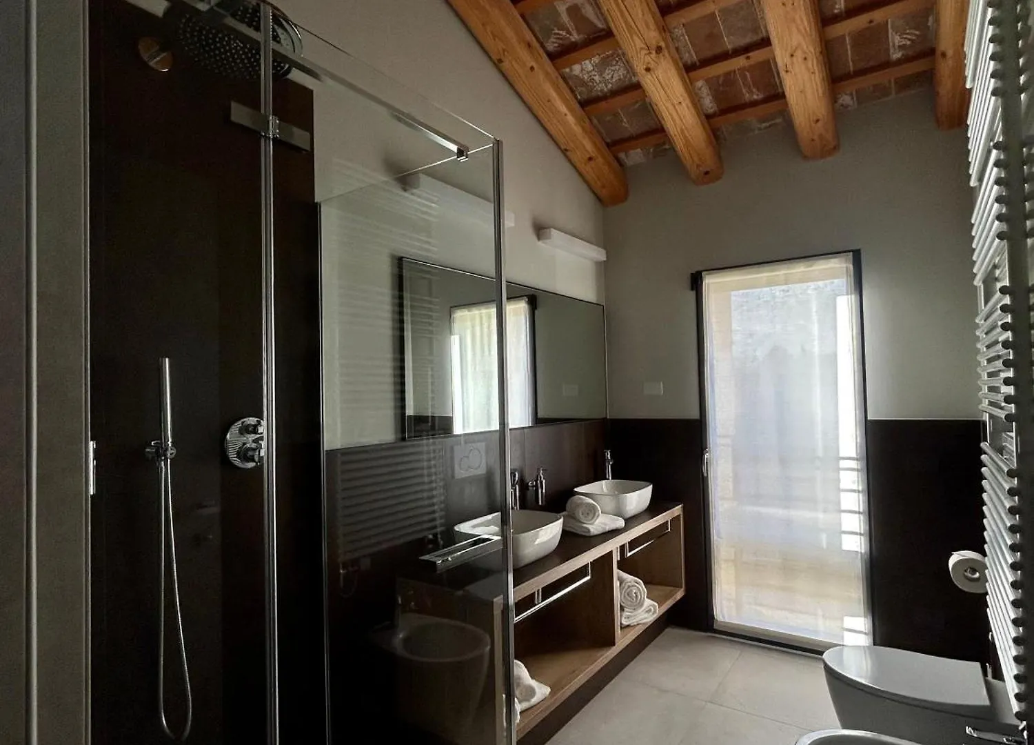 Ida Boutique Hotel أسولو 3*,