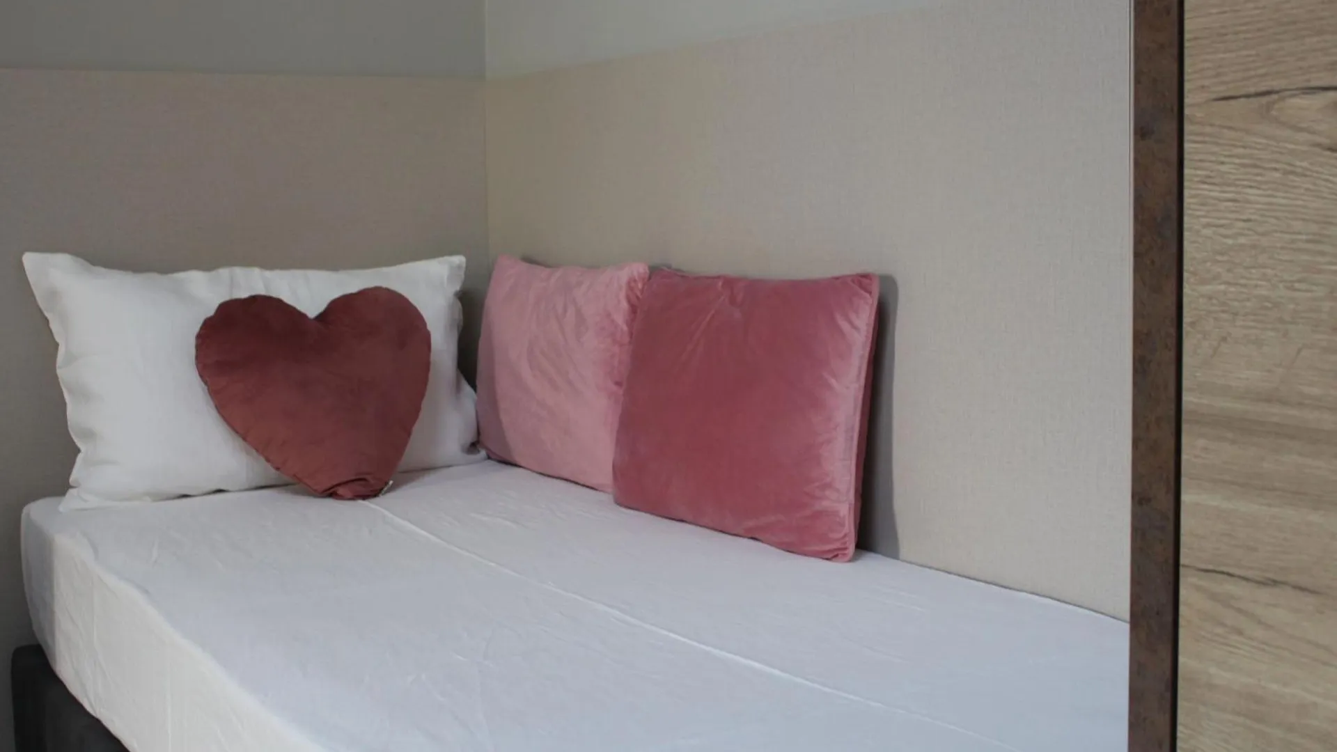 Ida Boutique Hotel أسولو